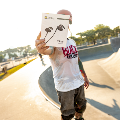 VR100 Boyun Bandı 10 Saat Çalışma Süresi Ergonomik Sporcu Serisi Mavi - 5